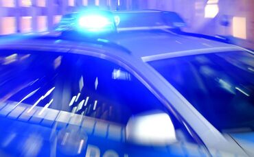 Blaulicht auf einem Polizeiauto