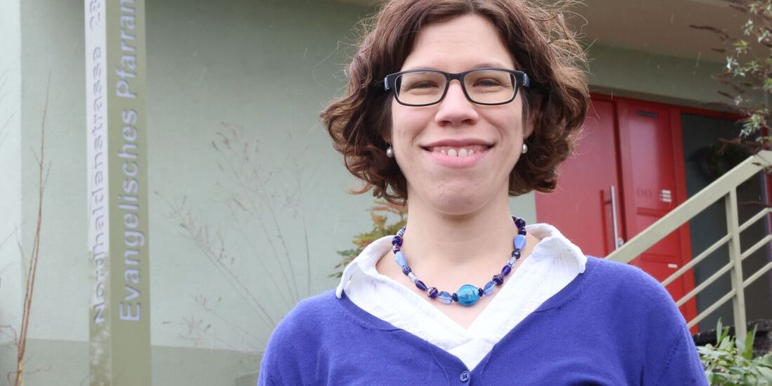 Dorothee Gebauer-Søvde kam 2023 als Nachfolgerin von Pfarrer Timotheus Rölle zur Evangelischen Kirchengemeinde Beutelsbach (Arch