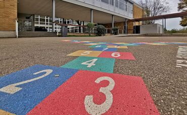 Die Atriumschule braucht einen neuen Konrektor.