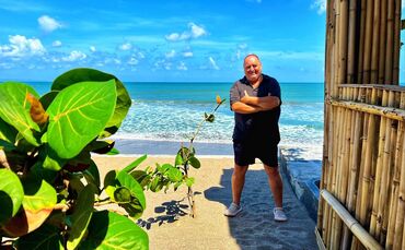 Der Remshaldener Auswanderer Michael Hagenmayer auf Bali.