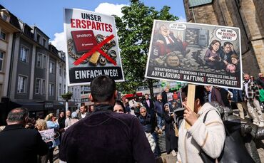 Protestkundgebung zum Sparkasseneinbruch in Gelsenkirchen