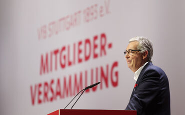 Dietmar Allgaier, Präsident des VfB Stuttgart bei der letztjährigen Mitgliederversammlung.