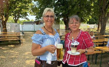 Kaffee oder lieber ein Radler zum Frühschoppen? Bei den Plüderhäuser Festtagen gibt's beides.