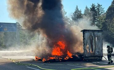 Lastwagen-Brand auf A5