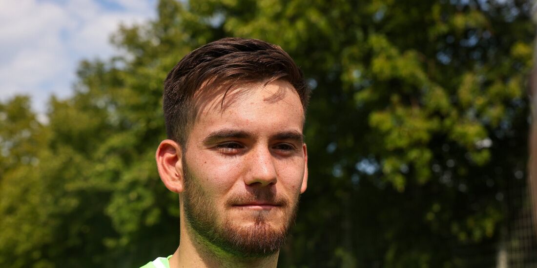 Dennis Seimen darf sich nach seinem Debüt beim VfB Stuttgart ab sofort Bundesliga-Keeper nennen.