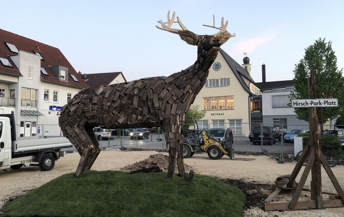 Hirsch Urbach_0