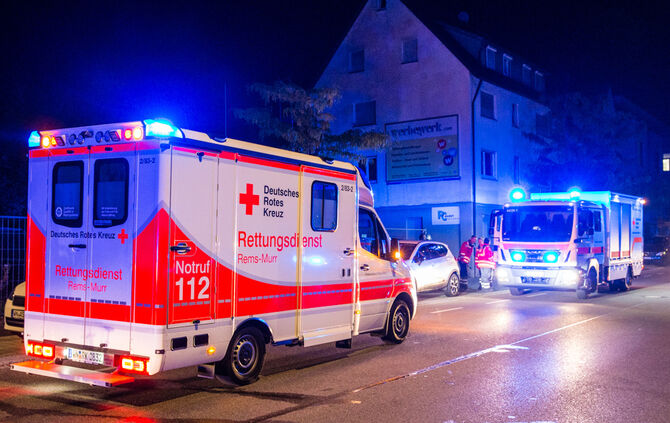 Brand in einem Mehrfamilienhaus - Bild 02_2