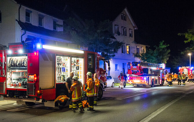 Brand in einem Mehrfamilienhaus - Bild 03_3