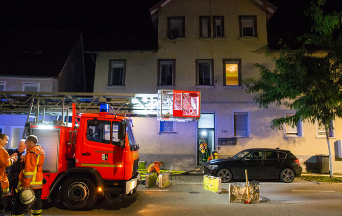 Brand in einem Mehrfamilienhaus - Bild 04_4