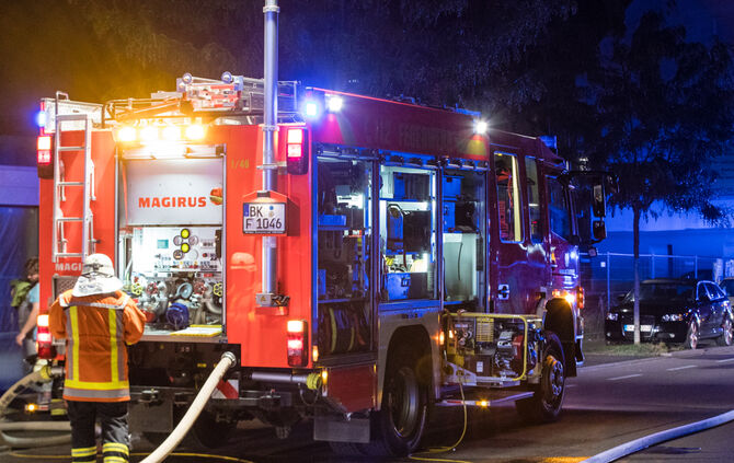 Brand in einem Mehrfamilienhaus - Bild 10_10