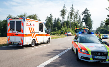 Pkw gegen Radfahrer, L1151, Schorndorf-Schlichten - Lichtenwald, 06.08.2020.