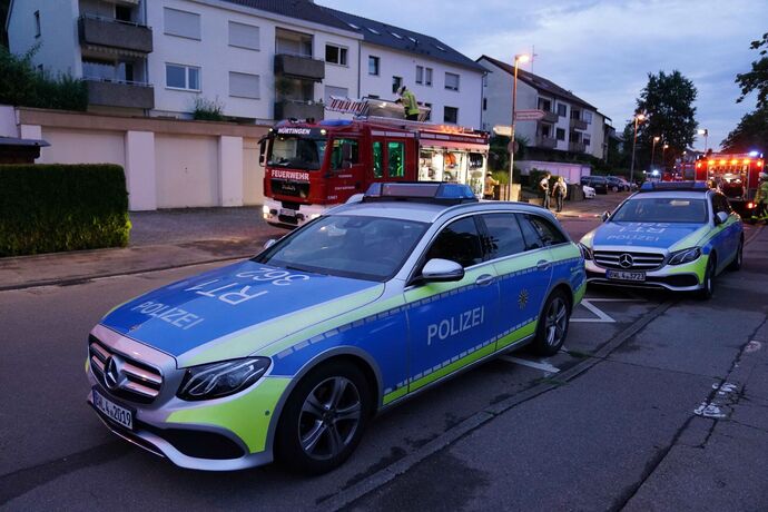 Nuertingen: Brand in der Kueche fordert eine Verletzte Person