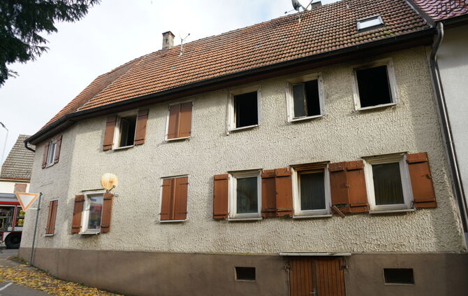 Wohnungsbrand in Wohnheim - Bild 15_15