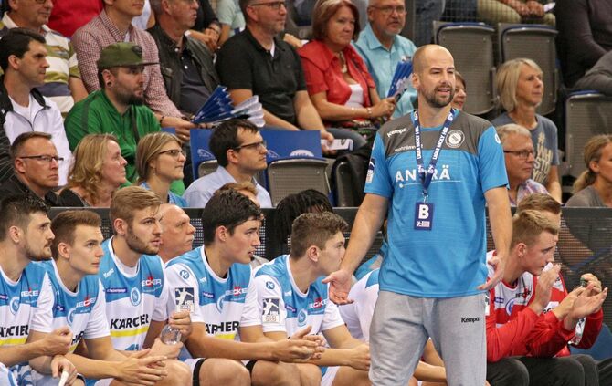 7ac3c3e9-3c02-4a6e-92a6-a4cafd9d2e42.jpg_0