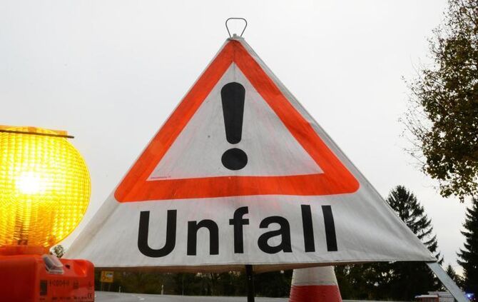 Unfall-Warndreieck
