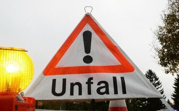 Unfall-Warndreieck