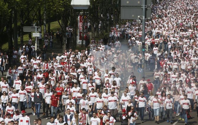 Fanmarsch Commando Cannstatt 97 VfB vs. KSC_1