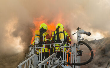 Ehemaliger "Ochsen" in Flammen - ein Todesopfer - Bild 27_0
