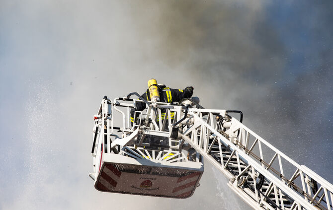 Ehemaliger "Ochsen" in Flammen - ein Todesopfer - Bild 02_4