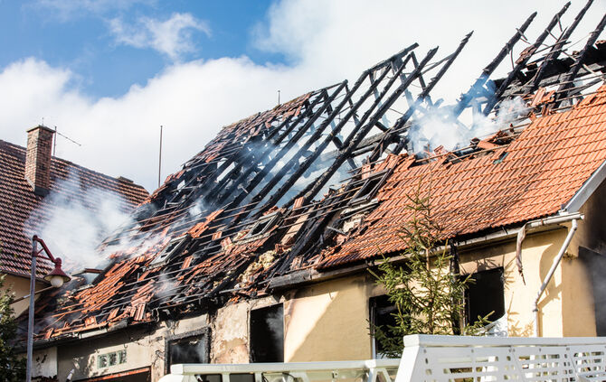 Ehemaliger "Ochsen" in Flammen - ein Todesopfer - Bild 41_6