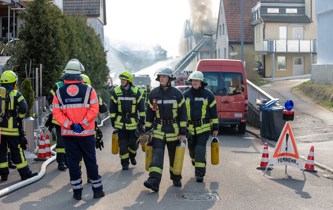 Ehemaliger "Ochsen" in Flammen - ein Todesopfer - Bild 45_17