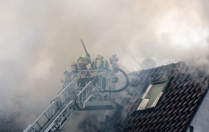 Ehemaliger "Ochsen" in Flammen - ein Todesopfer - Bild 11_46