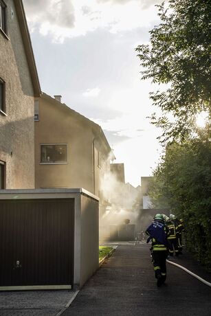 Winterbach: Trocknerbrand sorgt fuer starke Rauchentwicklung
