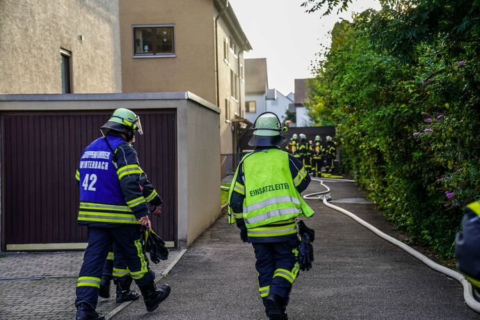 Winterbach: Trocknerbrand sorgt fuer starke Rauchentwicklung