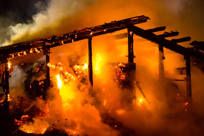 Scheunenbrand, Jägergarten, Schorndorf-Mannshaupten, 26.08.2020.