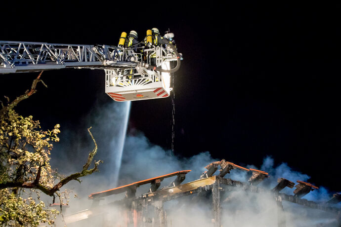 Scheunenbrand, Jägergarten, Schorndorf-Mannshaupten, 26.08.2020.