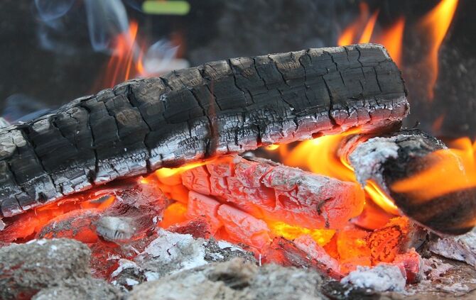 Asche Feuer Lagerfeuer Kohle