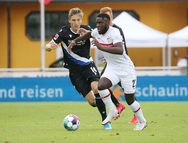Fußball VfB Stuttgart vs. DSC Arminia Bielefeld