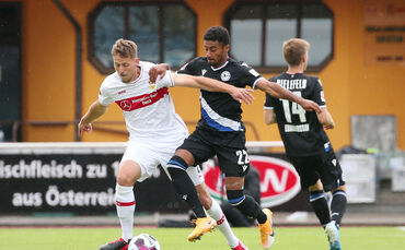 Fußball VfB Stuttgart vs. DSC Arminia Bielefeld