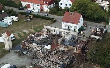 bfd16e02-a5fc-4b47-9e22-6e145e6f9788.jpg_0
