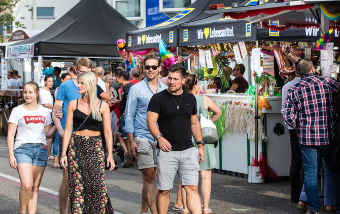 42. Winnender Stadtfest – der City-Treff 2019 - Bild 06_6