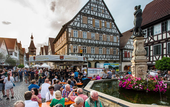 42. Winnender Stadtfest – der City-Treff 2019 - Bild 21_21