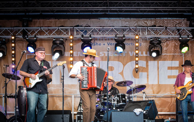 42. Winnender Stadtfest – der City-Treff 2019 - Bild 26_26