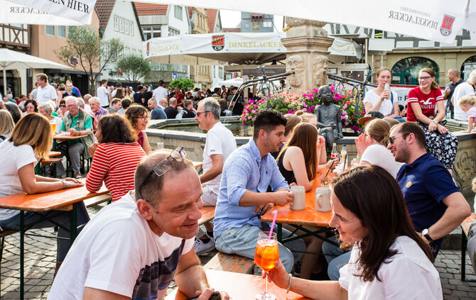 42. Winnender Stadtfest – der City-Treff 2019 - Bild 46_46