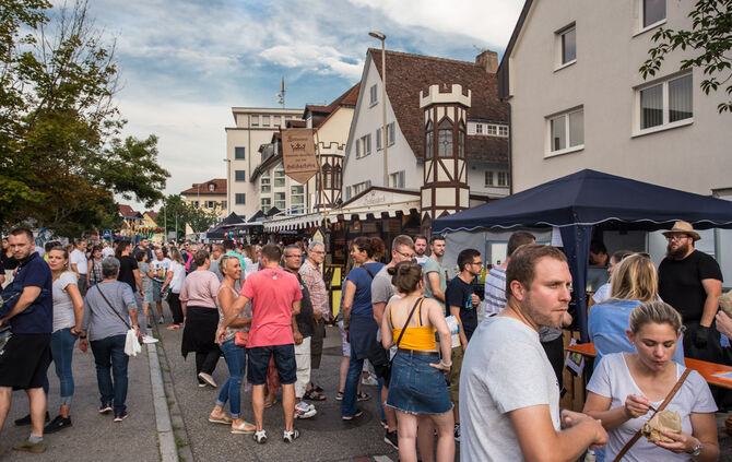 42. Winnender Stadtfest – der City-Treff 2019 - Bild 56_55