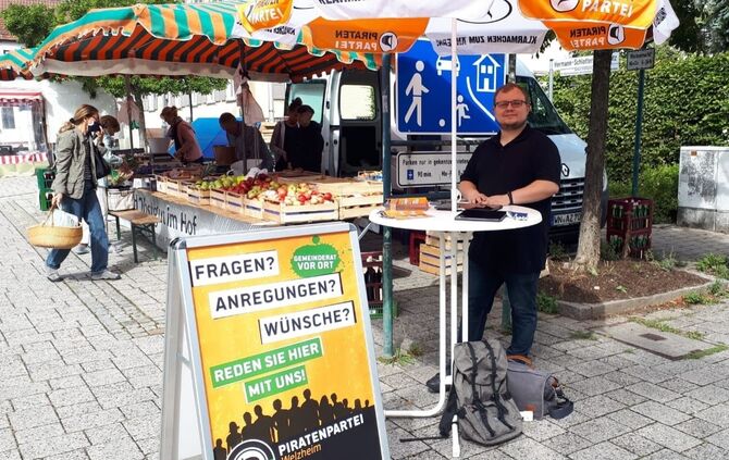 Piraten Infostand