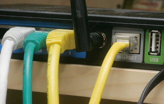 DSL NEtzwek Internet Feature