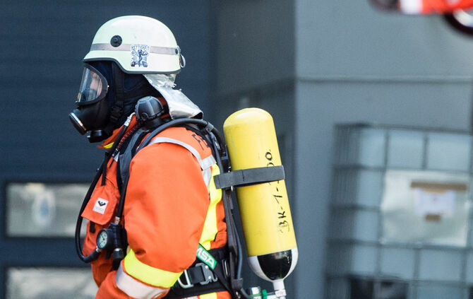 Feuerwehreinsatz bei Stoba - Produktionshalle geräumt - Bild 05_7