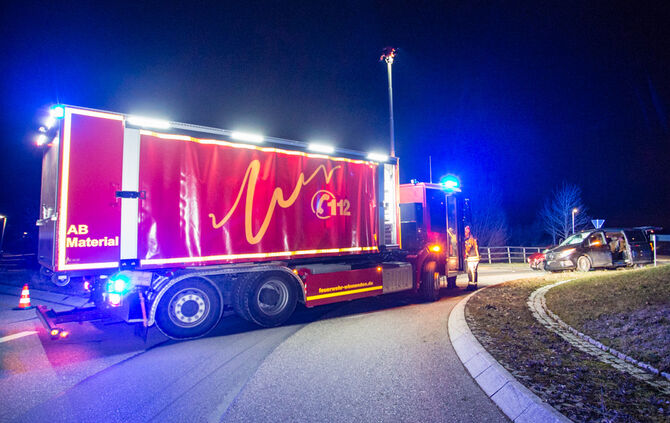 Unfall im Kreisverkehr - Bild 07_8