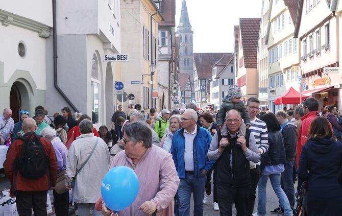 Frühlingserwachen: Verkaufsoffener Sonntag - Bild 04_3