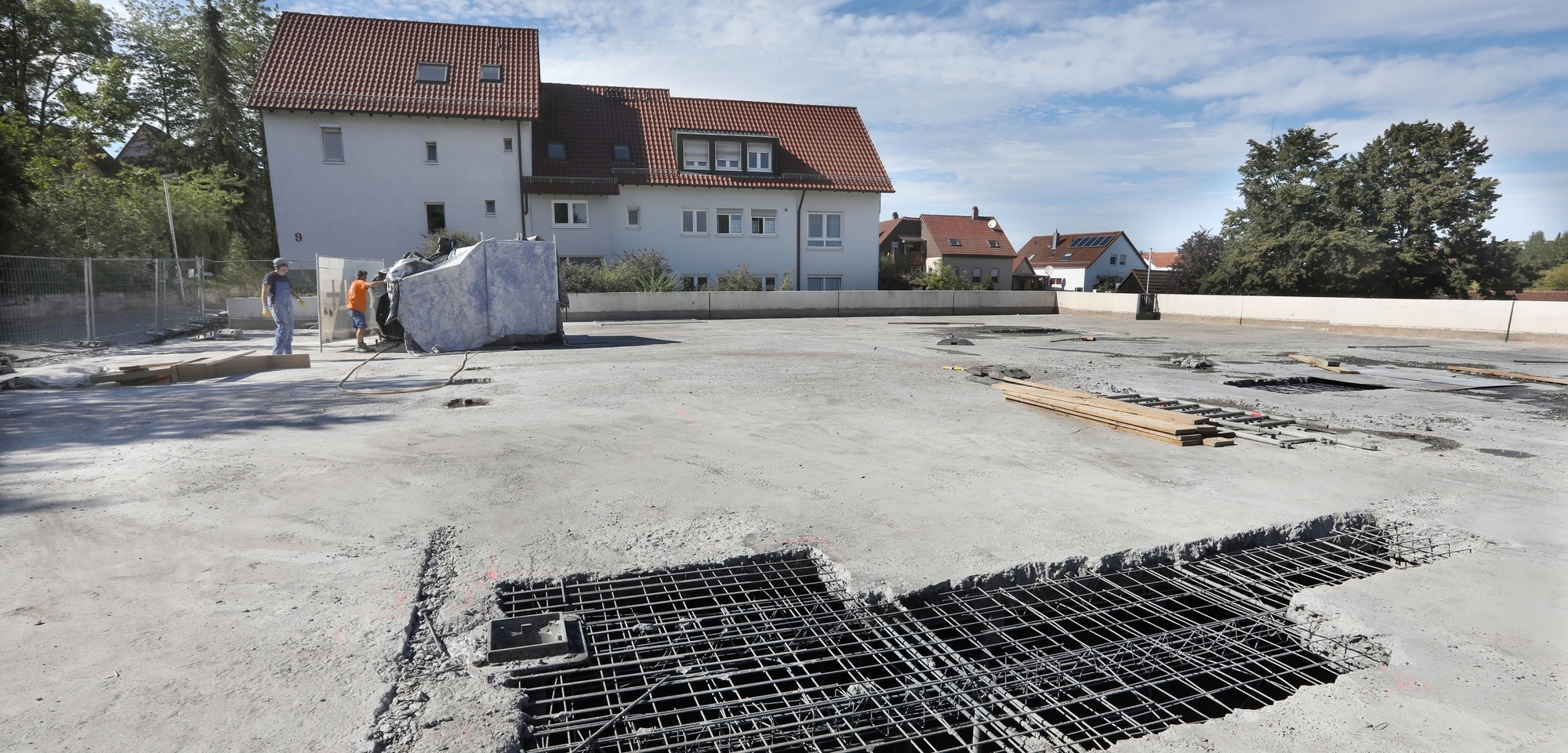 Löcher im Beton Sanierung des Parkdecks Wiesenstraße bis Ende Oktober Nachrichten aus