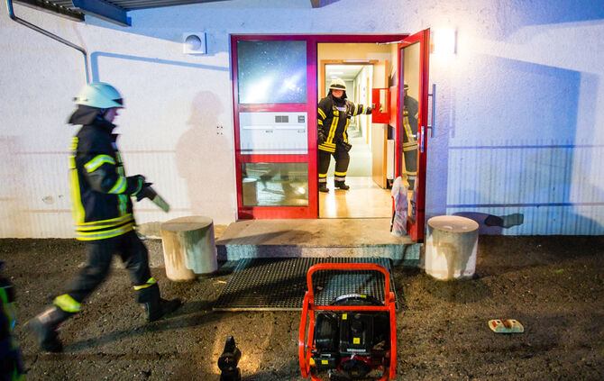 Brand in Gemeinschaftsunterkunft - Bild 03_4