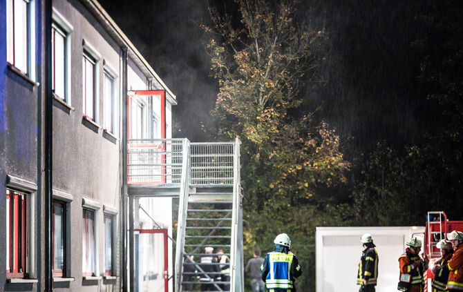 Brand in Gemeinschaftsunterkunft - Bild 04_5
