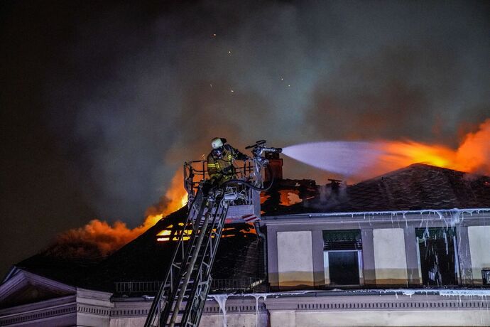 Esslingen: Dachstuhlbrand loest Grosseinsatz aus
