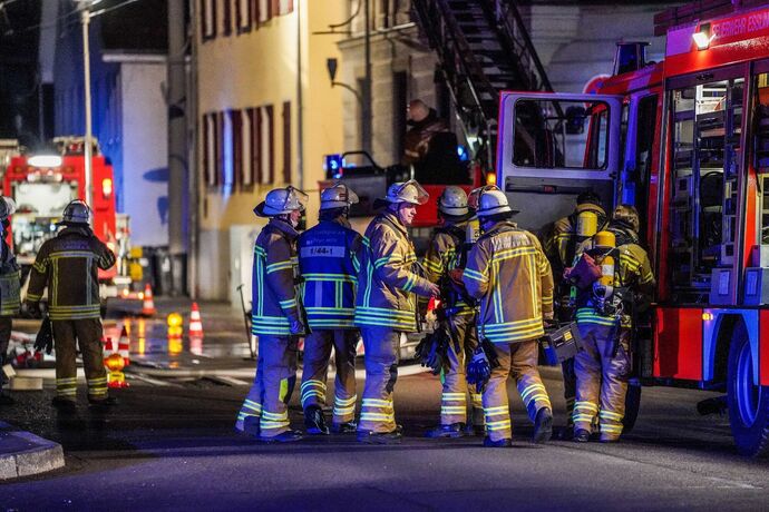 Esslingen: Dachstuhlbrand loest Grosseinsatz aus