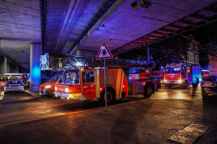 Esslingen: Dachstuhlbrand loest Grosseinsatz aus